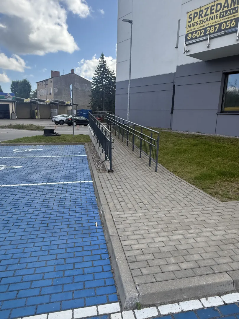 Przestronny lokal 86,67 m² na parterze, ul. Szczecińska